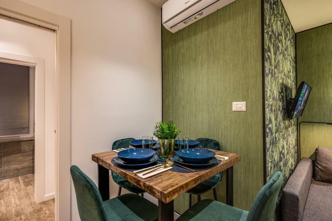 Lovely - Historic Center Apartment Rom
